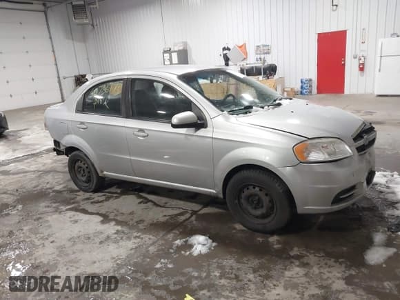 ✅ 2010 Chevrolet Aveo 1LT • VIN: KL1TD5DE6AB125781 • Lot: 41736173. Wystawiony na IAAI z przebiegiem 234 223 mil. Bezpłatny archiwum sprzedaży aukcyjnych z USA i szczegółowy raport historii pojazdu na DreamBid. Zdjęcie 1.