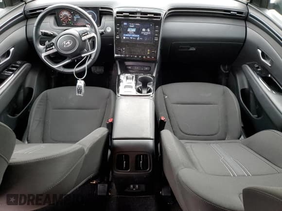 ✅ 2022 Hyundai Tucson SEL Convenience • VIN: KM8JFCA15NU062825 • Lot: 47885724. Wystawiony na Copart z przebiegiem 34 819 mil. Bezpłatny archiwum sprzedaży aukcyjnych z USA i szczegółowy raport historii pojazdu na DreamBid. Zdjęcie 8.