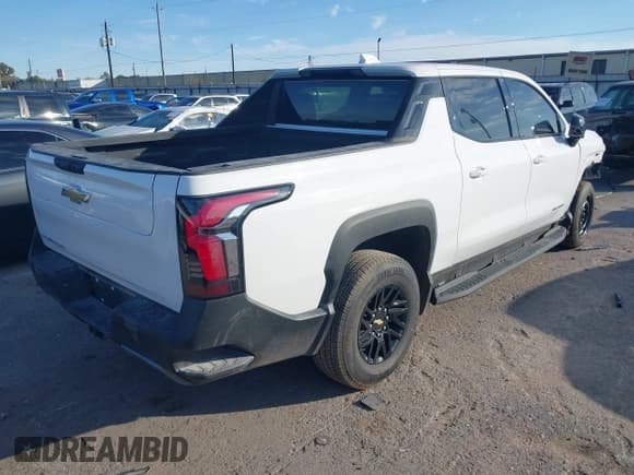 ✅ 2025 Chevrolet Silverado EV Extended Range LT • VIN: 1GC10ZED3SU400618 • Лот: 43818345. Опубликован ранее на IAAI с пробегом 3 101 миль. Бесплатный доступ к архиву аукционных продаж из США и подробный отчёт об истории автомобиля на DreamBid. Изображение 4.