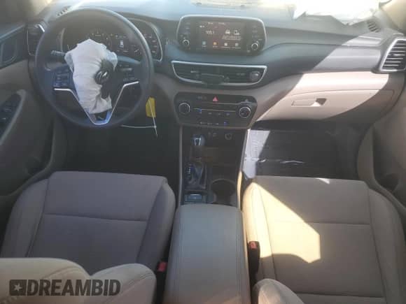 2019 Hyundai Tucson SE с VIN KM8J23A46KU864821, выставлен на аукционе Copart как лот 70029555 с пробегом 93 802 миль миль и Списание • Salvage title. История ставок и продаж доступна на DreamBid. Изображение 8.