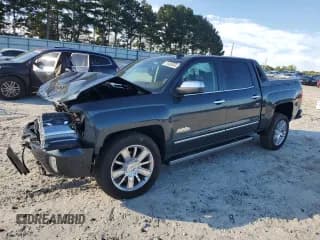 ✅ 2017 Chevrolet Silverado 1500 High Country • VIN: 3GCUKTEJXHG447554 • Лот: 70400845. Опубликован ранее на Copart с пробегом 95 178 миль. Бесплатный доступ к архиву аукционных продаж из США и подробный отчёт об истории автомобиля на DreamBid. Изображение 1.