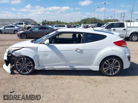 ✅ 2016 Hyundai Veloster Turbo • VIN: KMHTC6AEXGU283913 • Лот: 43471295. Опубликован ранее на IAAI с пробегом 81 296 миль. Бесплатный доступ к архиву аукционных продаж из США и подробный отчёт об истории автомобиля на DreamBid. Изображение 14.