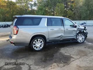 ✅ 2023 Chevrolet Suburban High Country • VIN: 1GNSKGKL9PR328923 • Lot: 77671964. Wystawiony na Copart z przebiegiem 32 395 mil. Bezpłatny archiwum sprzedaży aukcyjnych z USA i szczegółowy raport historii pojazdu na DreamBid. Zdjęcie 3.