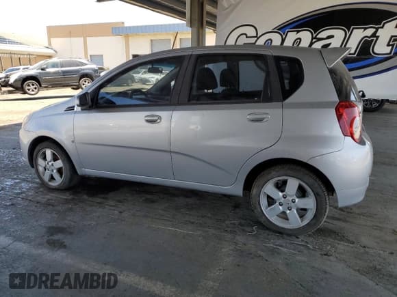 ✅ 2009 Pontiac G3 • VIN: KL2TD66E69B633341 • Lot: 62137225. Wystawiony na Copart z przebiegiem 104 379 mil. Bezpłatny archiwum sprzedaży aukcyjnych z USA i szczegółowy raport historii pojazdu na DreamBid. Zdjęcie 2.