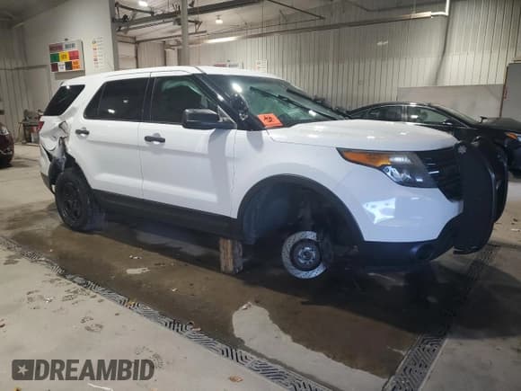 ✅ 2015 Ford Police Interceptor Utility • VIN: 1FM5K8AR7FGC17505 • Lot: 91038725. Wystawiony na Copart z przebiegiem Nie podano. Bezpłatny archiwum sprzedaży aukcyjnych z USA i szczegółowy raport historii pojazdu na DreamBid. Zdjęcie 4.