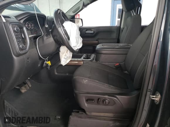 ✅ 2021 Chevrolet Silverado 1500 RST • VIN: 3GCUYEET3MG164130 • Lot: 90551415. Wystawiony na Copart z przebiegiem Nie podano. Bezpłatny archiwum sprzedaży aukcyjnych z USA i szczegółowy raport historii pojazdu na DreamBid. Zdjęcie 7.