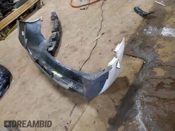 ✅ 2016 Chevrolet Equinox LT • VIN: 2GNFLFE36G6118196 • Лот: 82713925. Опубликован ранее на Copart с пробегом 62 233 миль. Бесплатный доступ к архиву аукционных продаж из США и подробный отчёт об истории автомобиля на DreamBid. Изображение 13.