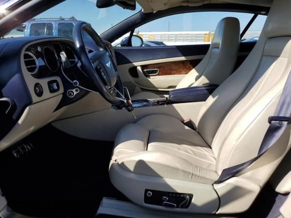 ✅ 2005 Bentley Continental GT GT • VIN: SCBCR63WX5C028953 • Lot: 85330625. Listed on Copart with 75,195 mi. Free auction sales archive from the USA and detailed vehicle history report at DreamBid. Image 7.