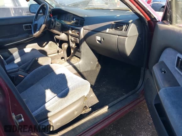 ✅ 1991 Nissan Stanza GXE • VIN: JN1FU21P3MT324864 • Лот: 41867603. Опубликован ранее на IAAI с пробегом 173 678 миль. Бесплатный доступ к архиву аукционных продаж из США и подробный отчёт об истории автомобиля на DreamBid. Изображение 5.