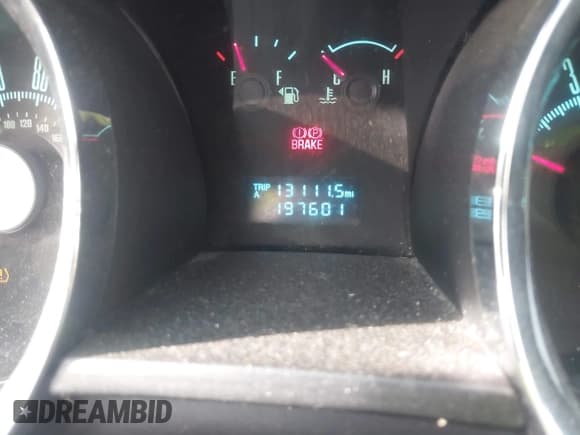 ✅ 2010 Ford Mustang GT • VIN: 1ZVBP8CH2A5126267 • Лот: 43183927. Опубликован ранее на IAAI с пробегом 197 601 миль. Бесплатный доступ к архиву аукционных продаж из США и подробный отчёт об истории автомобиля на DreamBid. Изображение 15.