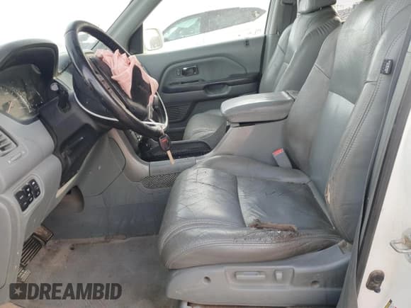 ✅ 2005 Honda Pilot EX-L • VIN: 5FNYF185X5B002225 • Lot: 91094205. Wystawiony na Copart z przebiegiem 275 376 mil. Bezpłatny archiwum sprzedaży aukcyjnych z USA i szczegółowy raport historii pojazdu na DreamBid. Zdjęcie 7.