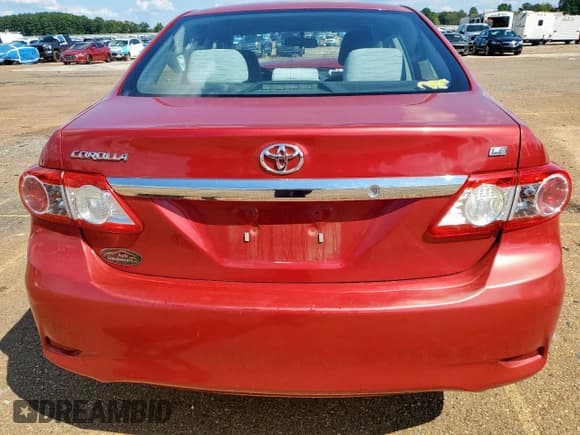 ✅ 2011 Toyota Corolla LE • VIN: 2T1BU4EE4BC604586 • Лот: 84386015. Опубликован ранее на Copart с пробегом 145 227 миль. Бесплатный доступ к архиву аукционных продаж из США и подробный отчёт об истории автомобиля на DreamBid. Изображение 6.