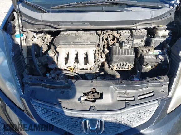 ✅ 2010 Honda Fit • VIN: JHMGE8G25AS020772 • Lot: 43708105. Listed on IAAI with 194,411 mi. Free auction sales archive from the USA and detailed vehicle history report at DreamBid. Image 10.