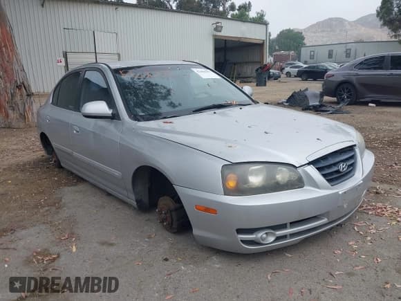 ✅ 2004 Hyundai Elantra GLS • VIN: KMHDN46D94U824707 • Lot: 42460287. Wystawiony na IAAI z przebiegiem 166 360 mil. Bezpłatny archiwum sprzedaży aukcyjnych z USA i szczegółowy raport historii pojazdu na DreamBid. Zdjęcie 1.