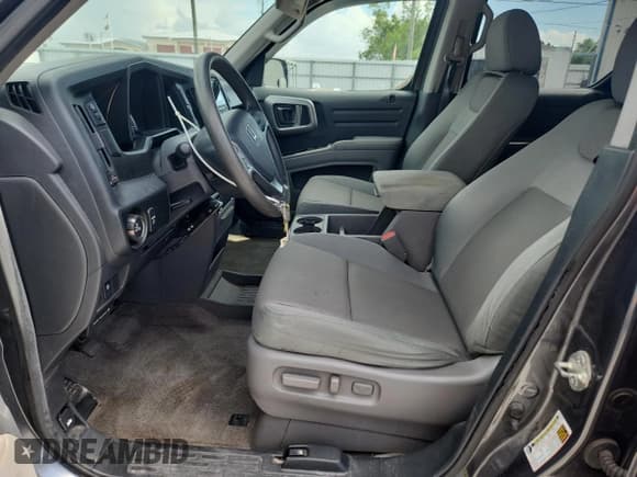 ✅ 2011 Honda Ridgeline RTS • VIN: 5FPYK1F47BB002658 • Lot: 67548345. Wystawiony na Copart z przebiegiem 120 679 mil. Bezpłatny archiwum sprzedaży aukcyjnych z USA i szczegółowy raport historii pojazdu na DreamBid. Zdjęcie 7.