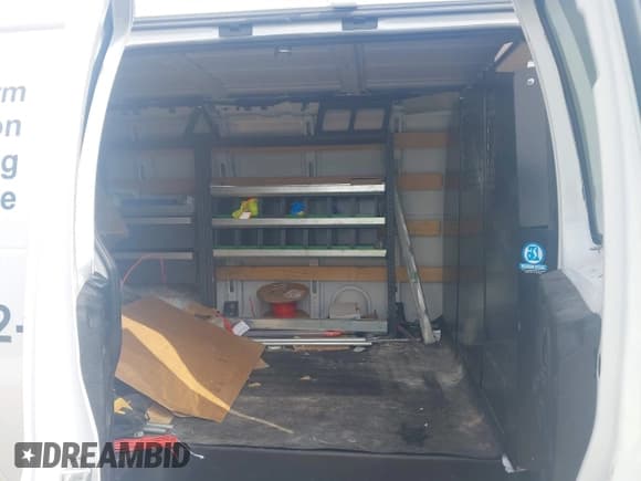 ✅ 2021 Chevrolet Express Cargo • VIN: 1GCWGAFP5M1258210 • Лот: 42378121. Опубликован ранее на IAAI с пробегом 50 438 миль. Бесплатный доступ к архиву аукционных продаж из США и подробный отчёт об истории автомобиля на DreamBid. Изображение 8.