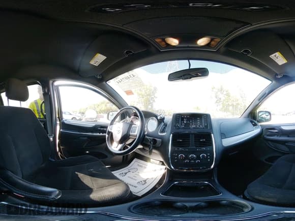 ✅ 2015 Dodge Grand Caravan SXT • VIN: 2C4RDGCGXFR651213 • Lot: 43407544. Wystawiony na IAAI z przebiegiem 121 747 mil. Bezpłatny archiwum sprzedaży aukcyjnych z USA i szczegółowy raport historii pojazdu na DreamBid. Zdjęcie 18.