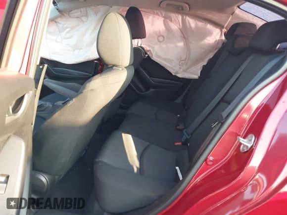 ✅ 2016 Mazda 3 i Sport • VIN: JM1BM1T72G1343375 • Lot: 43627040. Listed on IAAI with 137,020 mi. Free auction sales archive from the USA and detailed vehicle history report at DreamBid. Image 8.