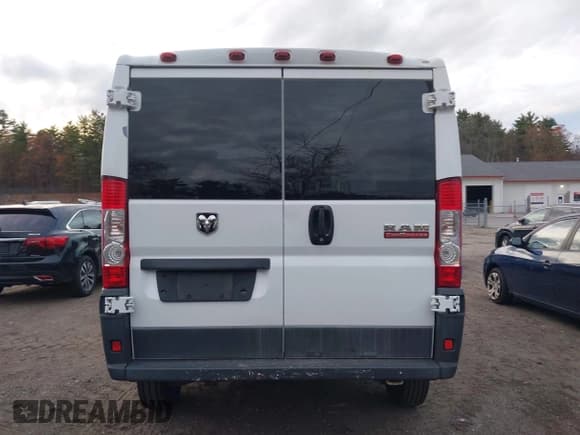 ✅ 2016 Ram ProMaster Cargo • VIN: 3C6TRVAG7GE108684 • Lot: 43622830. Listed on IAAI with 139,496 mi. Free auction sales archive from the USA and detailed vehicle history report at DreamBid. Image 16.