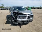 ✅ 2025 Chevrolet Equinox FWD LT • VIN: 3GNAXHEG6SL131791 • Lot: 55982775. Wystawiony na Copart z przebiegiem 9 226 mil. Bezpłatny archiwum sprzedaży aukcyjnych z USA i szczegółowy raport historii pojazdu na DreamBid. Zdjęcie 14.