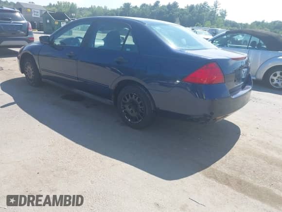 2006 Honda Accord VP with VIN 1HGCM56196A174104, listed as a IAAI auction lot 42632878 with 345,625 mi miles and . Bid and sale history available at DreamBid. Image 3.