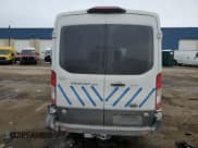 ✅ 2018 Ford Transit Passenger XL • VIN: 1FBAX2CM3JKA97862 • Lot: 43121545. Wystawiony na Copart z przebiegiem 67 592 mil. Bezpłatny archiwum sprzedaży aukcyjnych z USA i szczegółowy raport historii pojazdu na DreamBid. Zdjęcie 6.