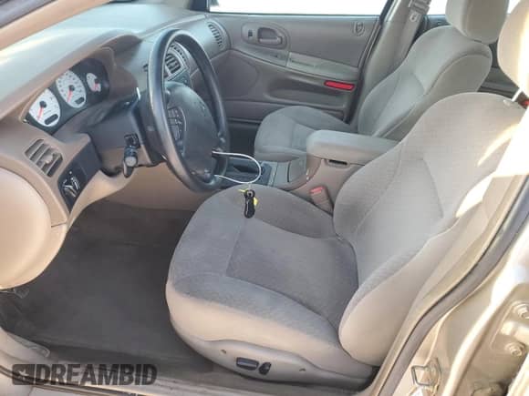 2002 Dodge Intrepid SE с VIN 2B3HD46R22H140605, выставлен на аукционе Copart как лот 86122044 с пробегом 173 310 миль миль и Списание • Salvage title. История ставок и продаж доступна на DreamBid. Изображение 7.