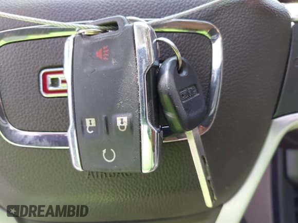 ✅ 2019 GMC Canyon 4WD SLT • VIN: 1GTG6DEN9K1209534 • Lot: 42051240. Listed on IAAI with 42,312 mi. Free auction sales archive from the USA and detailed vehicle history report at DreamBid. Image 11.