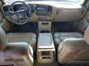 ✅ 2002 Chevrolet Silverado 2500HD LS • VIN: 1GCHC29122E276638 • Lot: 79489483. Wystawiony na Copart z przebiegiem 127 992 mil. Bezpłatny archiwum sprzedaży aukcyjnych z USA i szczegółowy raport historii pojazdu na DreamBid. Zdjęcie 8.