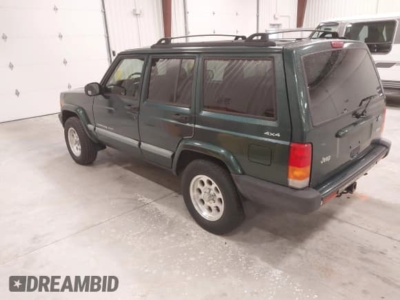✅ 2000 Jeep Cherokee • VIN: 1J4FF48S5YL262803 • Лот: 43759283. Опубликован ранее на IAAI с пробегом 113 073 миль. Бесплатный доступ к архиву аукционных продаж из США и подробный отчёт об истории автомобиля на DreamBid. Изображение 3.