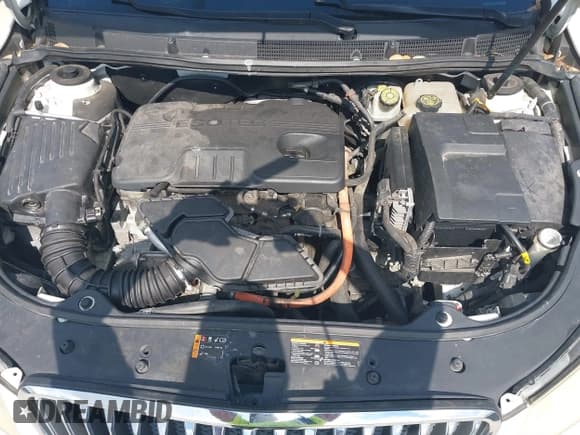 ✅ 2013 Buick LaCrosse Leather • VIN: 1G4GC5ERXDF257286 • Lot: 41682197. Listed on IAAI with 196,015 mi. Free auction sales archive from the USA and detailed vehicle history report at DreamBid. Image 10.