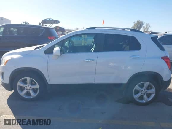 2015 Chevrolet Trax LTZ с VIN 3GNCJTSB5FL181691, выставлен на аукционе IAAI как лот 43522346 с пробегом 110 483 миль миль и . История ставок и продаж доступна на DreamBid. Изображение 14.