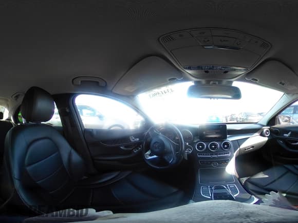 ✅ 2016 Mercedes-Benz C 300 • VIN: 55SWF4JB2GU130727 • Лот: 43413963. Опубликован ранее на IAAI с пробегом 83 382 миль. Бесплатный доступ к архиву аукционных продаж из США и подробный отчёт об истории автомобиля на DreamBid. Изображение 19.