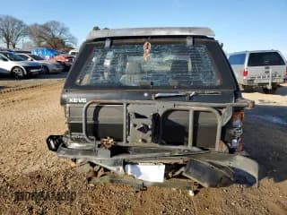 ✅ 1992 Nissan Pathfinder LE • VIN: JN8HD17S3NW009191 • Lot: 88817005. Wystawiony na Copart z przebiegiem 309 878 mil. Bezpłatny archiwum sprzedaży aukcyjnych z USA i szczegółowy raport historii pojazdu na DreamBid. Zdjęcie 6.