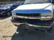 2002 Chevrolet Silverado 2500HD LS с VIN 1GCHK29U92E115555, выставлен на аукционе IAAI как лот 43448571 с пробегом 183 076 миль миль и . История ставок и продаж доступна на DreamBid. Изображение 18.