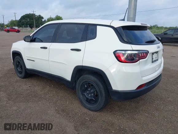 ✅ 2021 Jeep Compass Sport • VIN: 3C4NJCAB0MT518641 • Lot: 42713134. Wystawiony na IAAI z przebiegiem 67 472 mil. Bezpłatny archiwum sprzedaży aukcyjnych z USA i szczegółowy raport historii pojazdu na DreamBid. Zdjęcie 3.