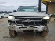 ✅ 2006 Chevrolet Silverado 2500HD LT2 • VIN: 1GCHK23D36F190230 • Lot: 87080494. Wystawiony na Copart z przebiegiem 239 942 mil. Bezpłatny archiwum sprzedaży aukcyjnych z USA i szczegółowy raport historii pojazdu na DreamBid. Zdjęcie 5.