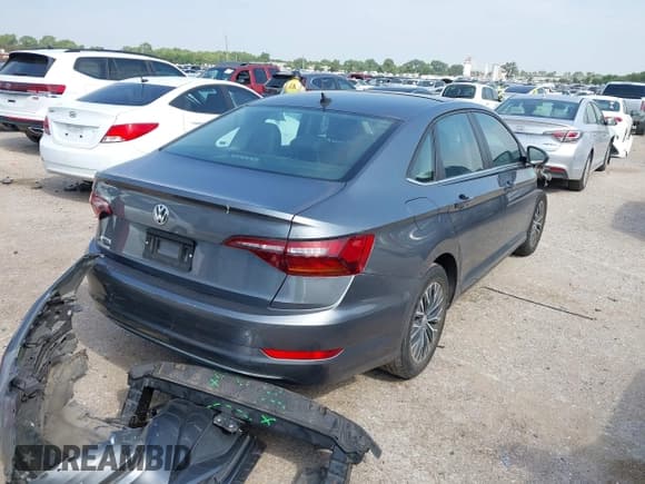 ✅ 2019 Volkswagen Jetta S • VIN: 3VWC57BU3KM124235 • Лот: 43071539. Опубликован ранее на IAAI с пробегом 78 027 миль. Бесплатный доступ к архиву аукционных продаж из США и подробный отчёт об истории автомобиля на DreamBid. Изображение 4.