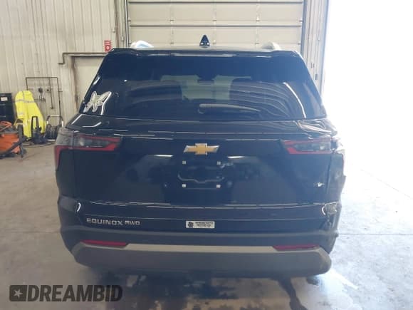 ✅ 2025 Chevrolet Equinox AWD LT • VIN: 3GNAXPEG8SL240506 • Lot: 42611264. Wystawiony na IAAI z przebiegiem 5 746 mil. Bezpłatny archiwum sprzedaży aukcyjnych z USA i szczegółowy raport historii pojazdu na DreamBid. Zdjęcie 17.