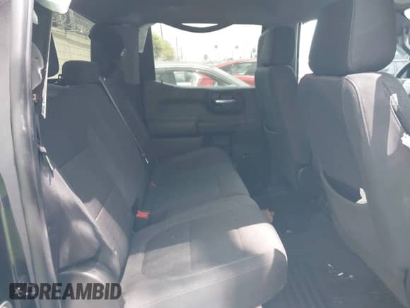 2022 Chevrolet Silverado 1500 LT z VIN 1GCPWCEDXNZ201109, wystawiony jako IAAI lot #42783919 z przebiegiem 46 769 mil mil oraz . Historia ofert i sprzedaży dostępna na DreamBid. Obrazek 8.