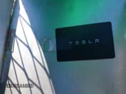 ✅ 2025 Tesla Model Y Long Range • VIN: 7SAYGDEE6SF287880 • Lot: 43529918. Wystawiony na IAAI z przebiegiem 12 513 mil. Bezpłatny archiwum sprzedaży aukcyjnych z USA i szczegółowy raport historii pojazdu na DreamBid. Zdjęcie 11.