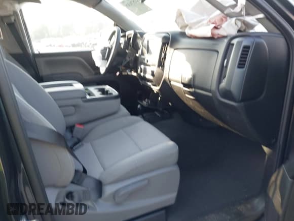 ✅ 2019 GMC Sierra 1500 • VIN: 2GTV2LEC2K1230795 • Лот: 42570309. Опубликован ранее на IAAI с пробегом 56 916 миль. Бесплатный доступ к архиву аукционных продаж из США и подробный отчёт об истории автомобиля на DreamBid. Изображение 5.