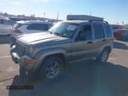 ✅ 2003 Jeep Liberty Limited • VIN: 1J4GL58K63W652755 • Lot: 43865129. Wystawiony na IAAI z przebiegiem 147 959 mil. Bezpłatny archiwum sprzedaży aukcyjnych z USA i szczegółowy raport historii pojazdu na DreamBid. Zdjęcie 2.