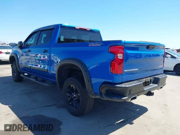 2022 Chevrolet Silverado 1500 Custom Trail Boss with VIN 3GCPDCED1NG661846, listed as a IAAI auction lot 41769966 with 47,792 mi miles and . Bid and sale history available at DreamBid. Image 3.