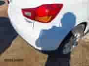 2015 Mitsubishi Outlander ES с VIN 4A4AP3AUXFE048967, выставлен на аукционе IAAI как лот 43404707 с пробегом 237 660 миль миль и . История ставок и продаж доступна на DreamBid. Изображение 13.