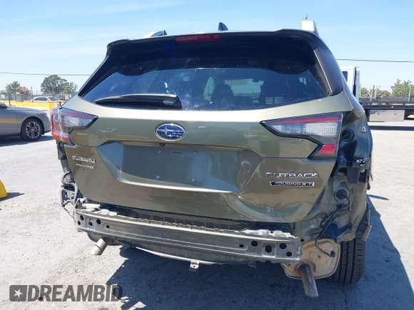 ✅ 2020 Subaru Outback Touring XT • VIN: 4S4BTGPD2L3138168 • Lot: 42537971. Listed on IAAI with 56,986 mi. Free auction sales archive from the USA and detailed vehicle history report at DreamBid. Image 6.