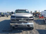 ✅ 2005 Chevrolet Silverado 2500HD LS • VIN: 1GCHK232X5F834481 • Lot: 43302751. Wystawiony na IAAI z przebiegiem 196 320 mil. Bezpłatny archiwum sprzedaży aukcyjnych z USA i szczegółowy raport historii pojazdu na DreamBid. Zdjęcie 13.