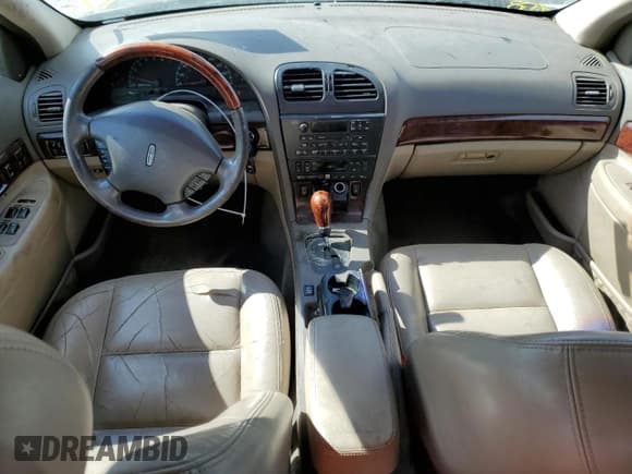 ✅ 2000 Lincoln LS • VIN: 1LNHM86S0YY919634 • Lot: 81995335. Wystawiony na Copart z przebiegiem 173 601 mil. Bezpłatny archiwum sprzedaży aukcyjnych z USA i szczegółowy raport historii pojazdu na DreamBid. Zdjęcie 8.