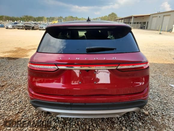 ✅ 2023 Lincoln Corsair Standard • VIN: 5LMCJ1CA9PUL23768 • Лот: 80698045. Опубликован ранее на Copart с пробегом 8 722 миль. Бесплатный доступ к архиву аукционных продаж из США и подробный отчёт об истории автомобиля на DreamBid. Изображение 6.