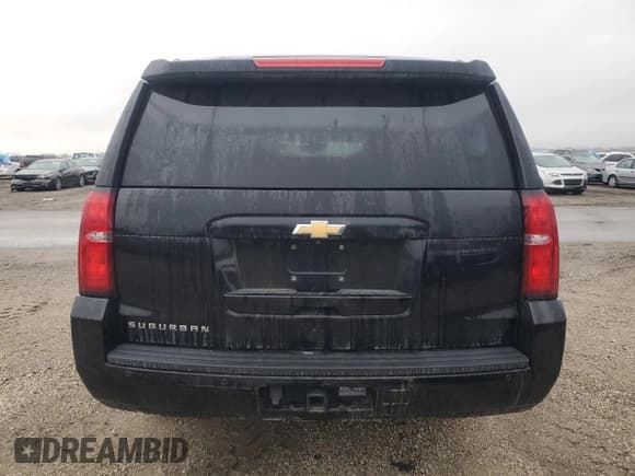 ✅ 2017 Chevrolet Suburban LT • VIN: 1GNSCHKC3HR195810 • Lot: 90102935. Wystawiony na Copart z przebiegiem 156 845 mil. Bezpłatny archiwum sprzedaży aukcyjnych z USA i szczegółowy raport historii pojazdu na DreamBid. Zdjęcie 6.